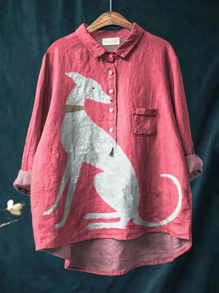 Arya - Locker sitzendes Hundekunst-Shirt