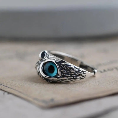 Glückseule verstellbarer Ring aus Silber und Opal
