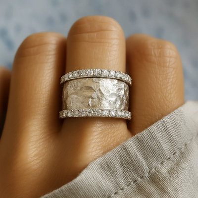 VINTAGE SILBERNE ZIRKONIA RING