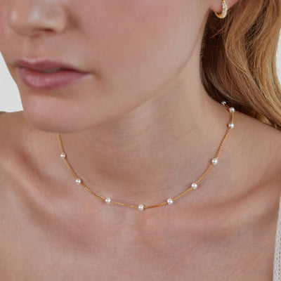 Reine Goldperlenkette
